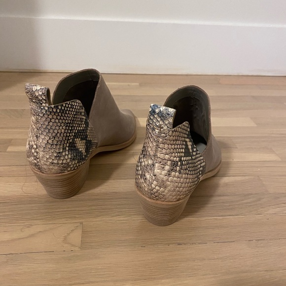 Dolce Vita booties - Picture 2 of 3